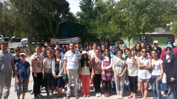 TEOG Sınavında Başarılı Olan Öğrencilerimize Gezi 